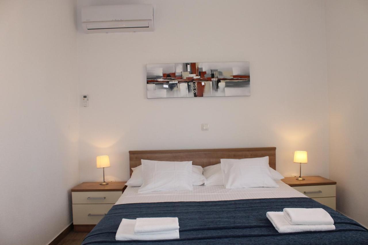 Apartments Valeria Kastela Exterior photo