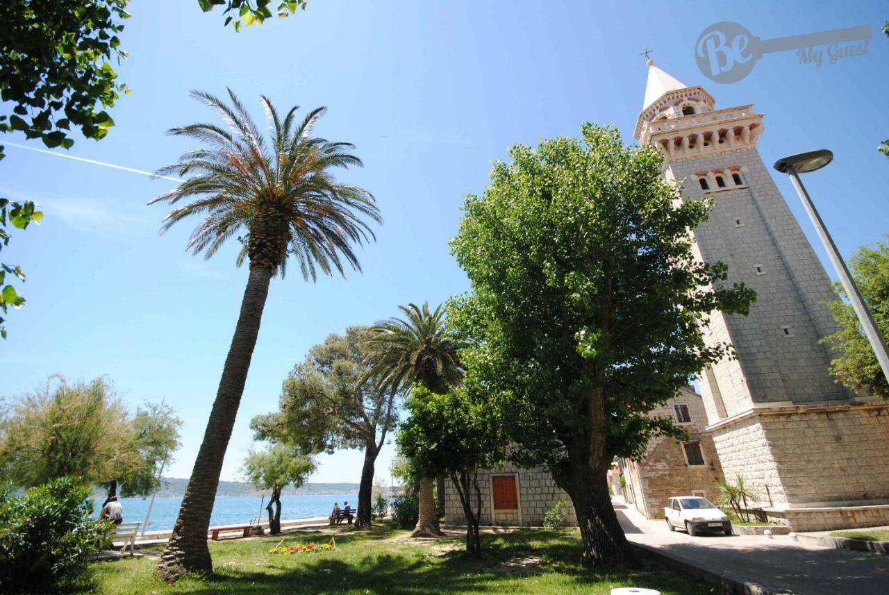 Apartments Valeria Kastela Exterior photo